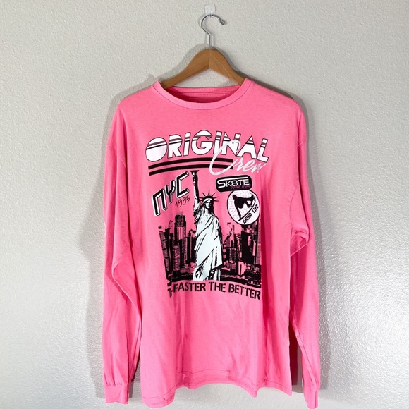 City Streets pink skate tshirt - Picture 2 of 6